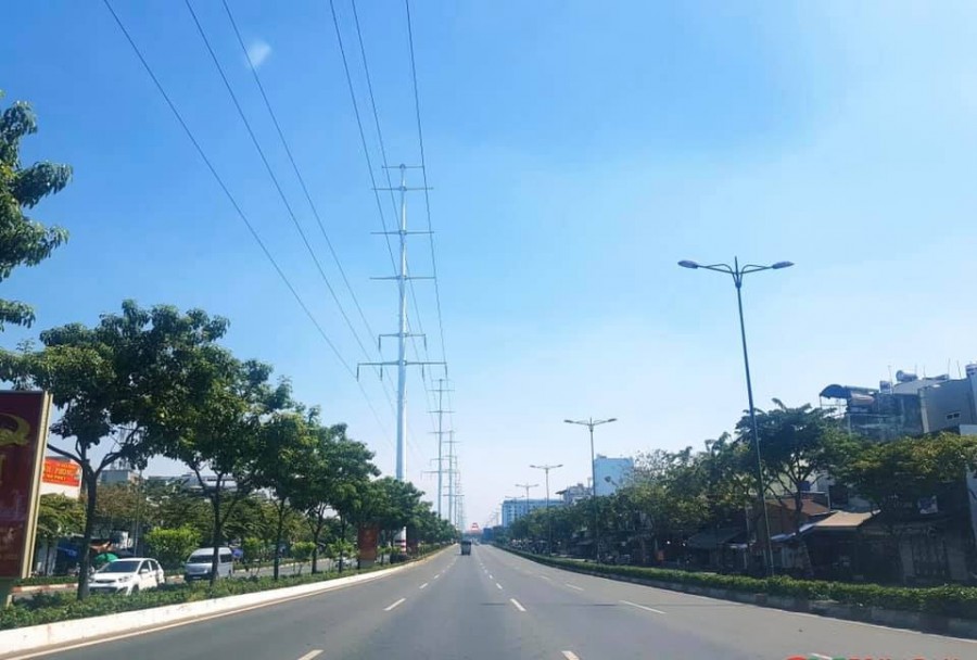 MẶT TIỀN ĐẠI LỘ PHẠM VĂN ĐỒNG GÒ VẤP NGANG KHỦNG 23m KINH DOANH, CHO THUÊ ĐỈNH BÁN 9 TỶ