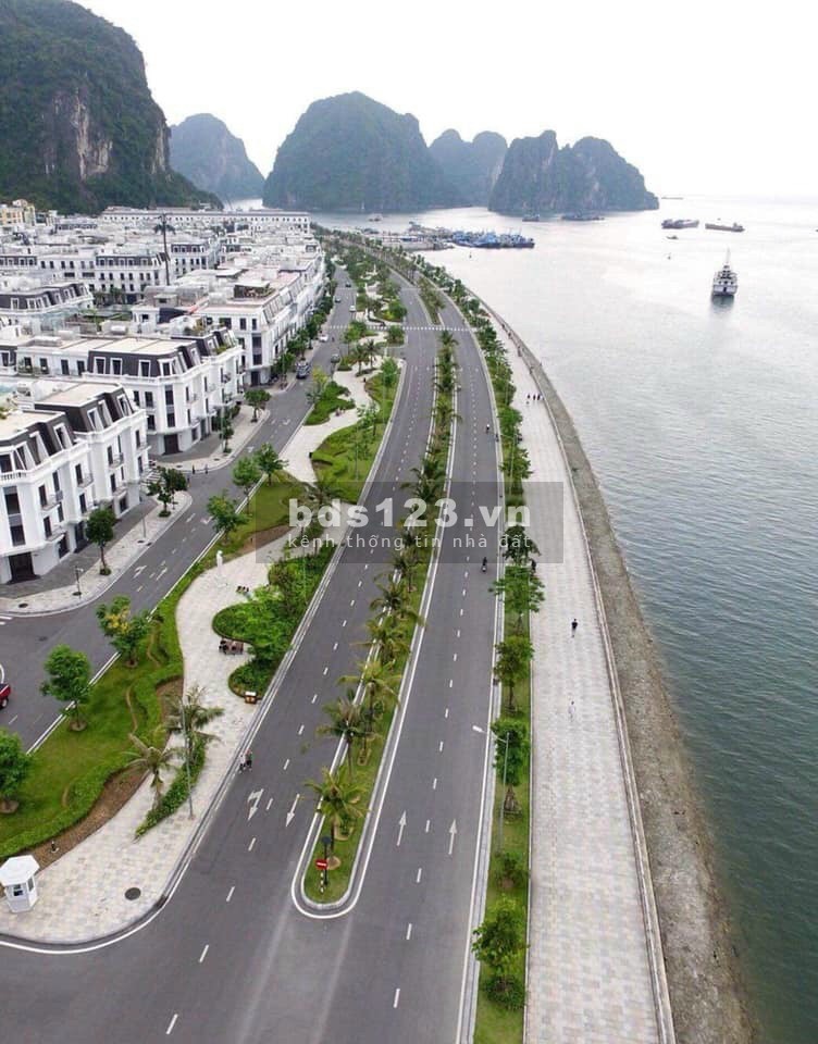 CHUYỂN NHƯỢNG CĂN GÓC HOÀNG GIA 2 BIỆT THỰ VINHOME DRAGON BAY BẾN ĐOAN