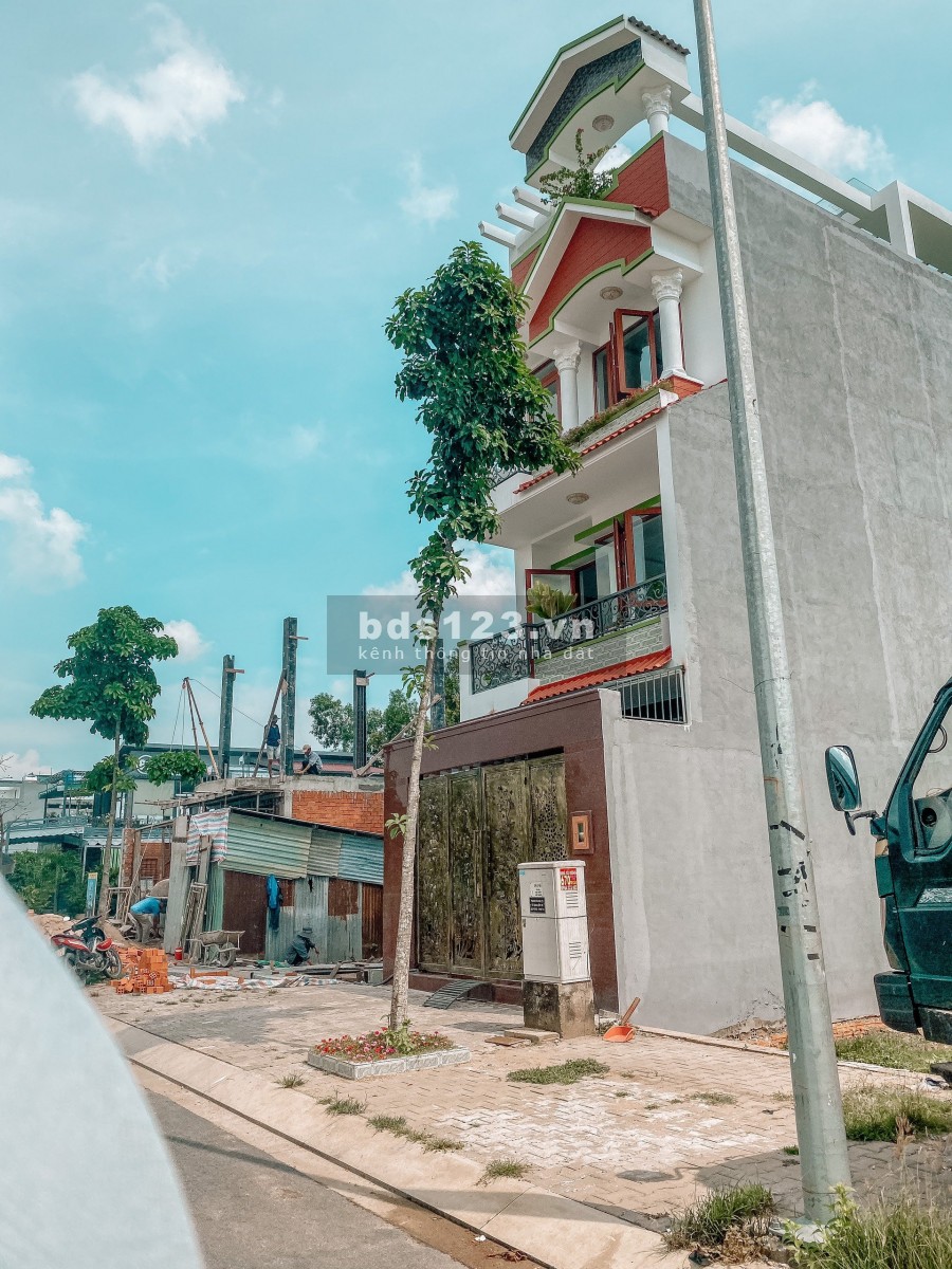 Bán đất Tân Đô - Khu du lịch Đô Thị Xanh, 1tỷ2/80m2