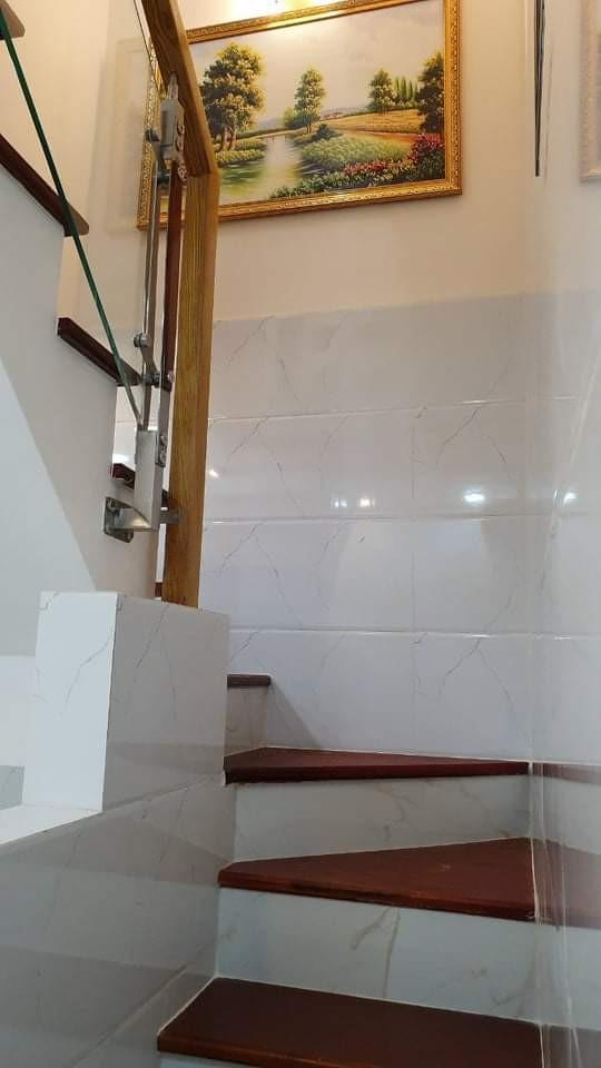 Bán Nhà Hẻm 3m Lê Văn Sỹ, Tân Bình 40m2, 4Lầu , 4 PN, Giá Rẻ.