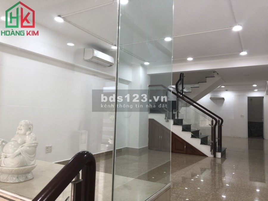 Chính chủ cho thuê Nhà NC có hầm MT đường Phan Xích Long P2 Phú Nhuận.