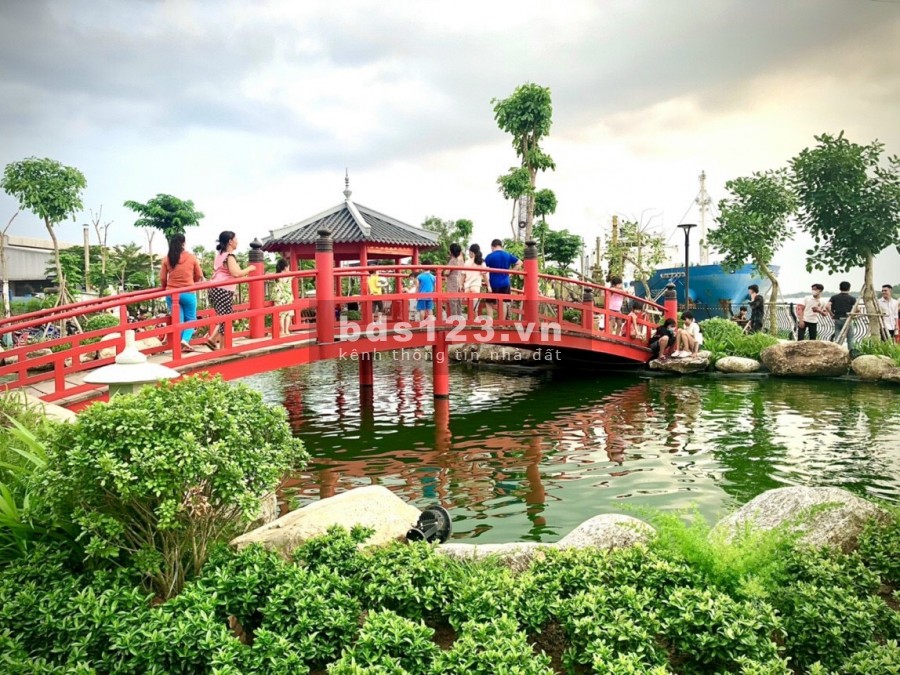 MỞ BÁN ĐỢT CUỐI NHÀ PHỐ 2 TRỆT 1 LẦU MẶT TIỀN VIEW SÔNG