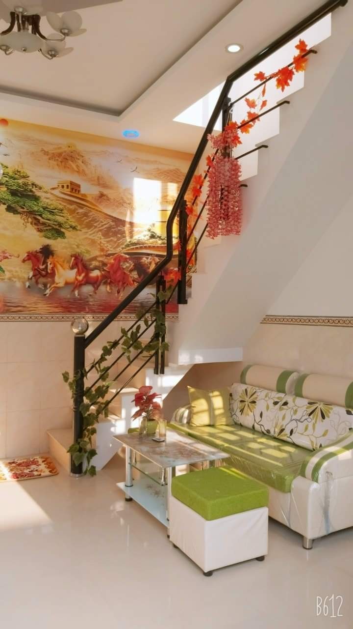 Nhà mặt tiền, Phường 4, Quận Tân Bình, mới đẹp, kinh doanh tốt, 2 tầng, 4,6 tỷ