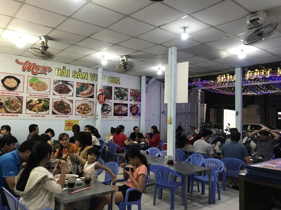 Cần sang quán lẩu cua đồng đang đông khách, Mt đường số 4, p.7, Gò Vấp