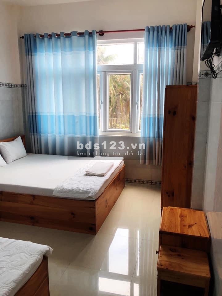 Nợ ngân hàng cần bán gấp nhà gần MT Nguyễn Thái Sơn p4, Gò Vấp, giá 14.5 tỷ. LH 0909484131