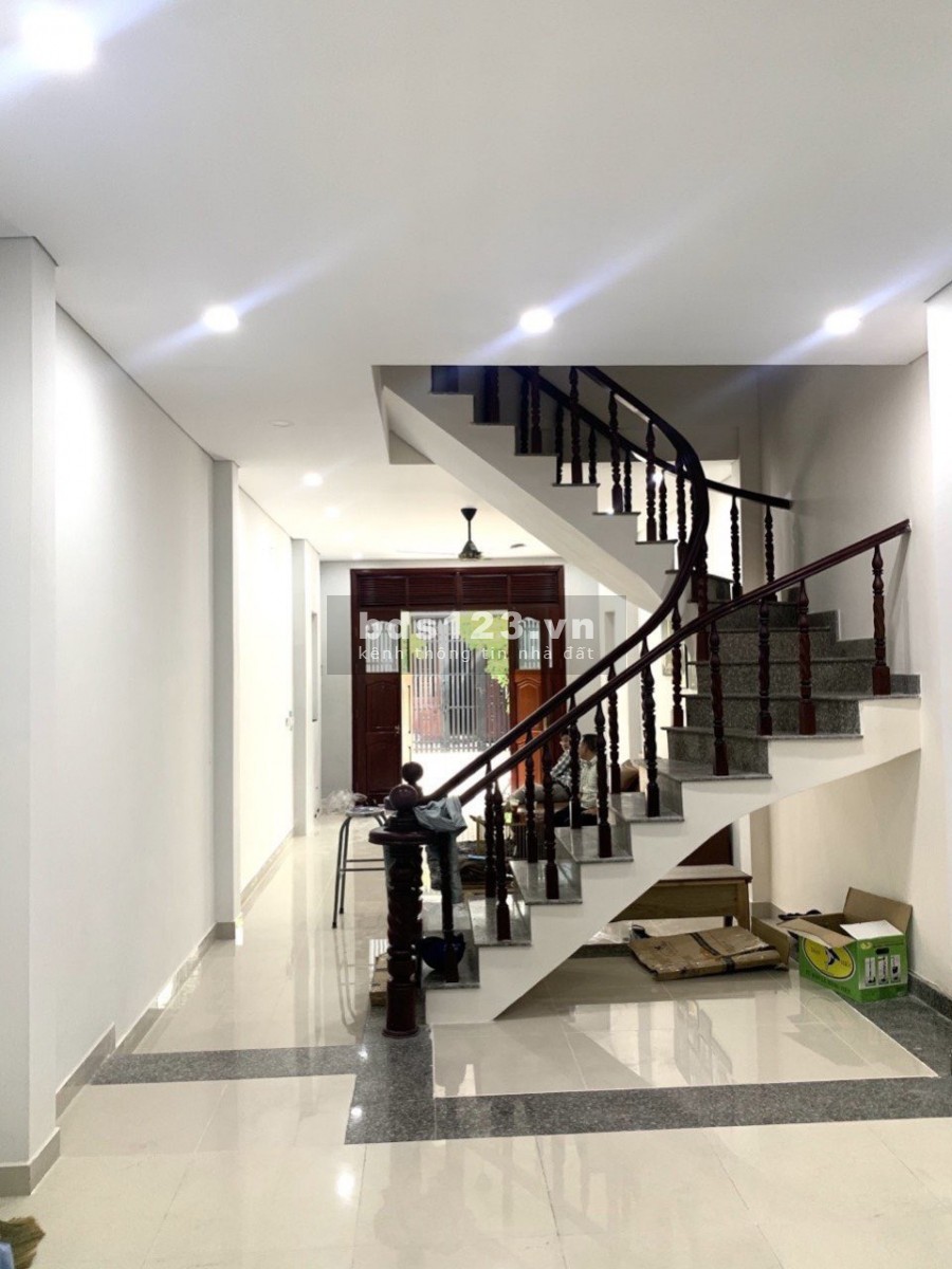 Nhà nguyên căn giá rẻ , hãy gọi ngay 0938612666 ANH EM GROUP
