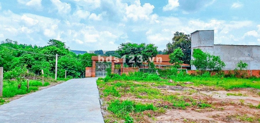 Chính chủ cần bán gấp lô đất vườn Long Thành 1000, 4m2 cạnh 2 trường ĐH Ngân Hàng và ĐH Y Dược cơ sở 2