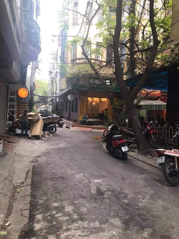 Bán gấp nhà Nguyễn Chí Thanh thông Huỳnh Thúc Kháng, ngõ oto, kinh doanh đỉnh cao