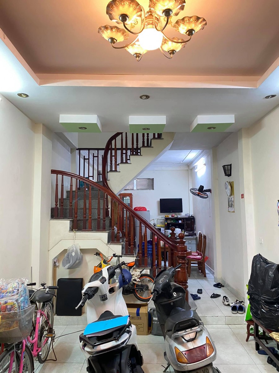 Bán nhà Lê trọng Tấn 45m2, 5,1 tỷ, ô tô cách 20m, ngõ rộng 2m , Thanh Xuân