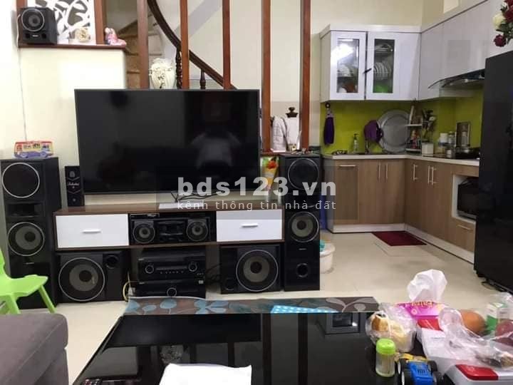 TÂY HỒ PHÂN KHÚC NHỎ TIỀN HIẾM NHÀ BÁN - NGÕ THÔNG NGÁCH THÔNG - Ô TÔ LÙI ĐÍT CÁCH NHÀ ĐÚNG 5M