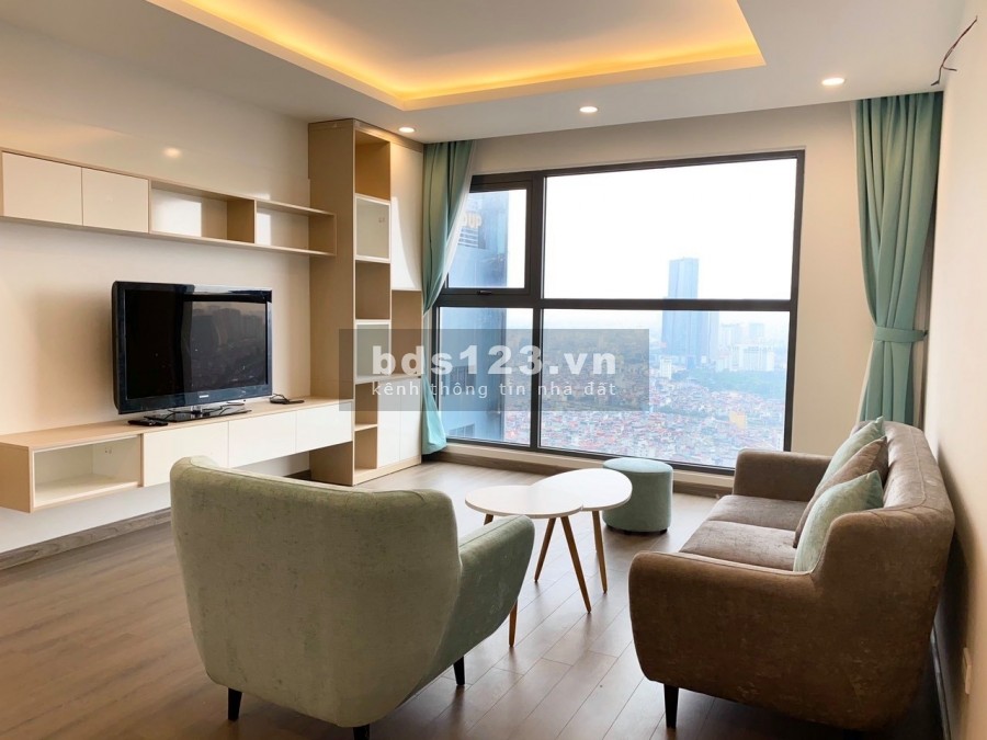 BÁN NHÀ 35m PHỐ TRẠM NGAY CHÂN CẦU VĨNH TUY, NGÕ THÔNG CÁC NGẢ. NHÀ 5T. NHỈNH 2 TỈ