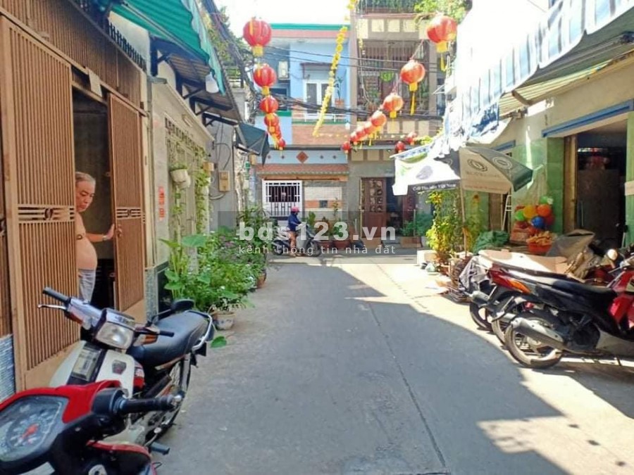 DUY NHẤT 1 căn 5.3 TỶ HẺM XE HƠI , NỞ HẬU, P.8 Trung Tâm Tân Bình THÁCH THỨC đầu tư.