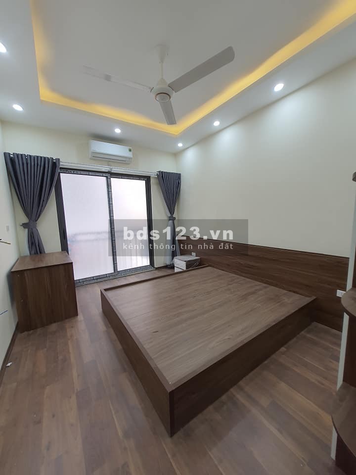 Bán Nhà Phố Yên Hòa Siêu HOT cực Vip, Ô tô vào nhà chỉ 30m.