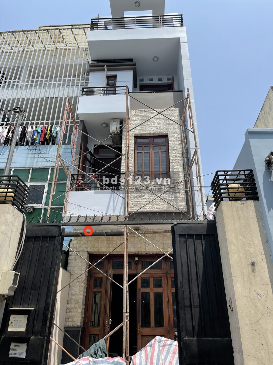 HXH Xô Viết Nghệ Tĩnh 4x27m, trệt, 3lầu, 5pn, 5wc. Full NT.