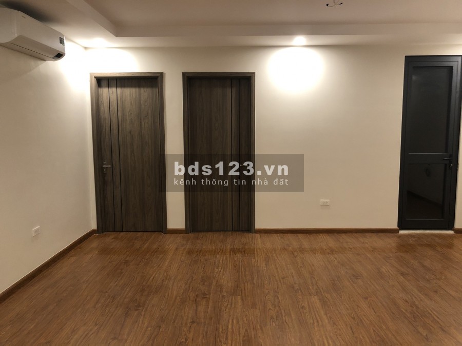 Cho thuê chung cư Tân Hồng Hà 317 Trường Chinh 80m 2PN Thoáng mát đồ cơ bản giá 10tr/th 0988296228