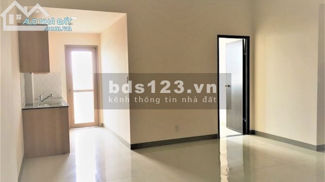 CẦN CHO THUÊ CĂN HỘ SKY9 65M2 GIÁ 6TR LH:0944266079