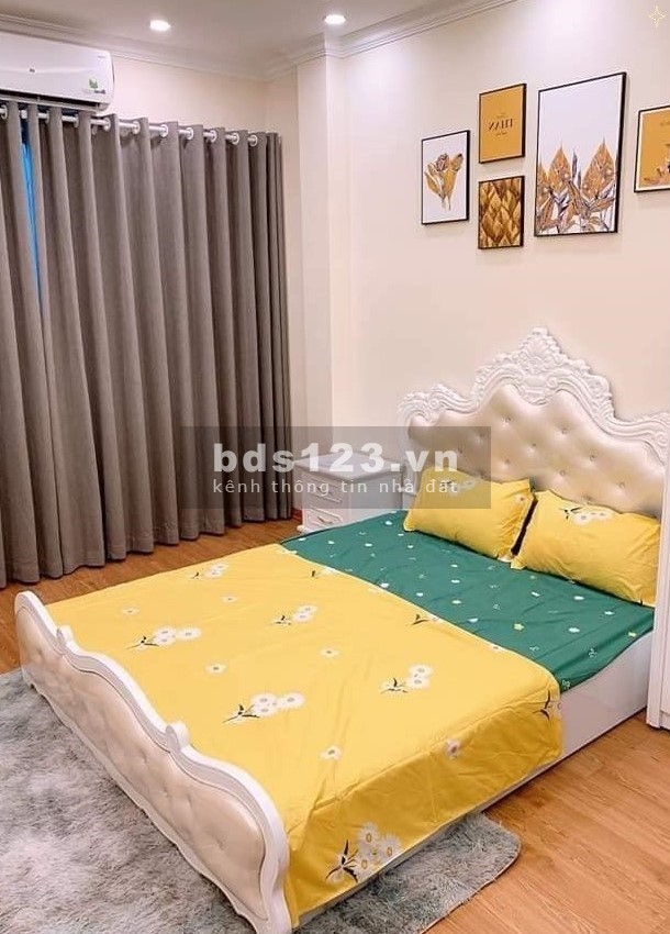 BÁN GẤP NHÀ MỚI TINH DT 41m2, 5T GIÁ 3,55 TỶ PHỐ VÕ CHÍ CÔNG
