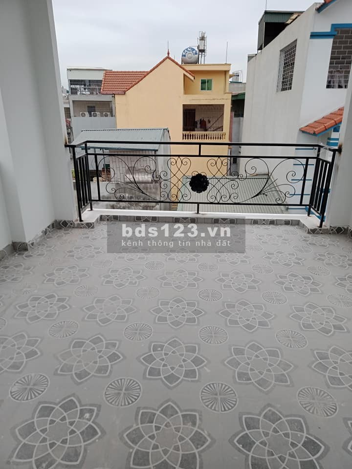 4.x tỷ nhà 5 tầng x 43m2, mt 4m, gara Ô TÔ, 20m ra mặt phố Tứ Hiệp, Thanh Trì
