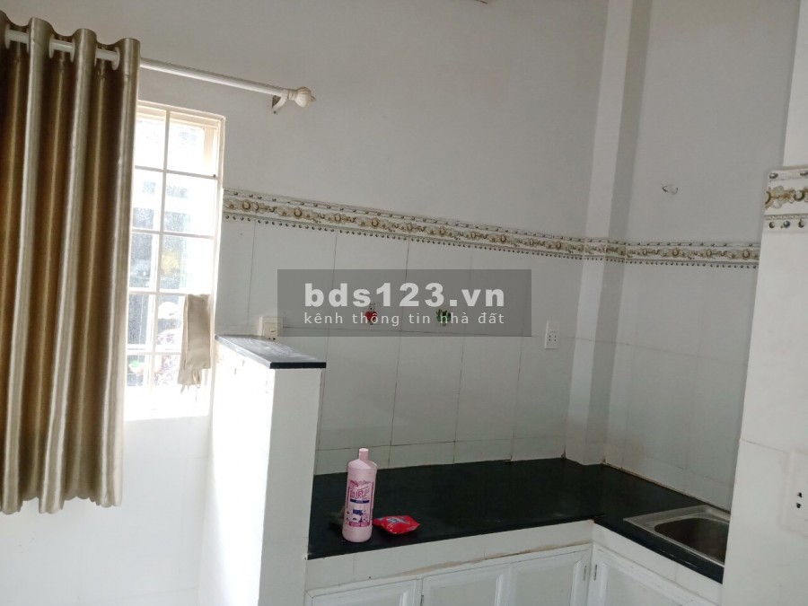 Nhà mới, đẹp, sàn BTCT, 2 lầu/ST, hẻm Hưng Phú P9Q8