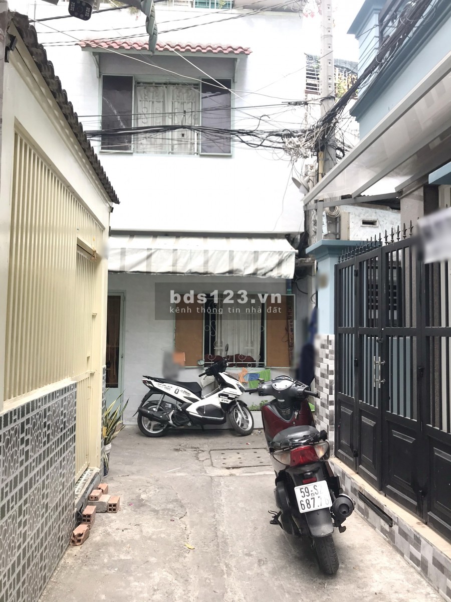 Nhà mới, đẹp, sàn BTCT, 2 lầu/ST, hẻm Hưng Phú P9Q8