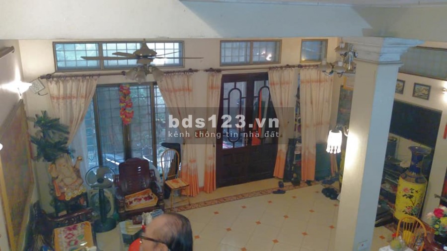 Siêu đẹp siêu rẻ Hào Nam Đống Đa dt 64m2 4 tầng mặt tiền 8m giá chỉ 5.4 tỷ