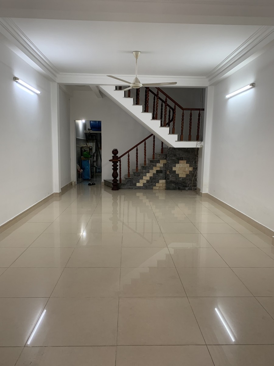 Nhà đẹp HXH 138 Nguyễn Xí 4.2x15, 1T2L giá 8.5 tỷ