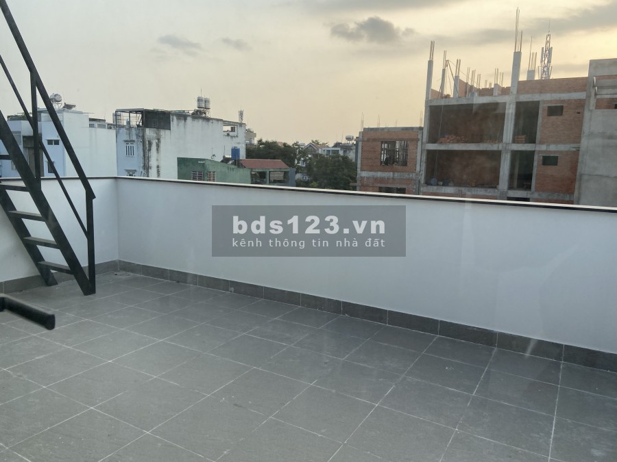 Nhà Mới Xây HXH Trục 5x20 Trệt 3Lầu-ST Giá 30Tr/th