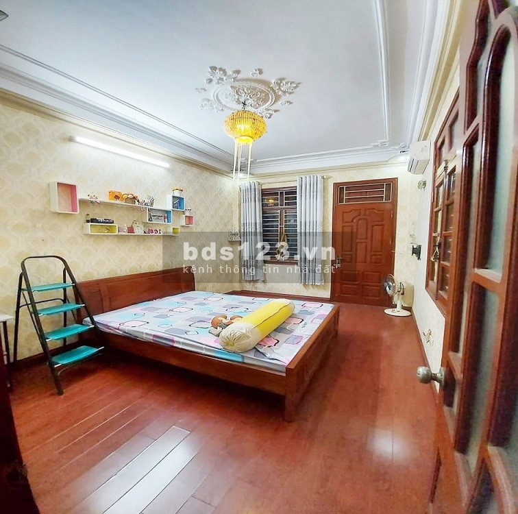 Bán nhà Đỗ Quang, Cầu Giấy. Phân lô, vỉa hè, ô tô, KD. 55m2 5T nhỉnh 13 tỷ