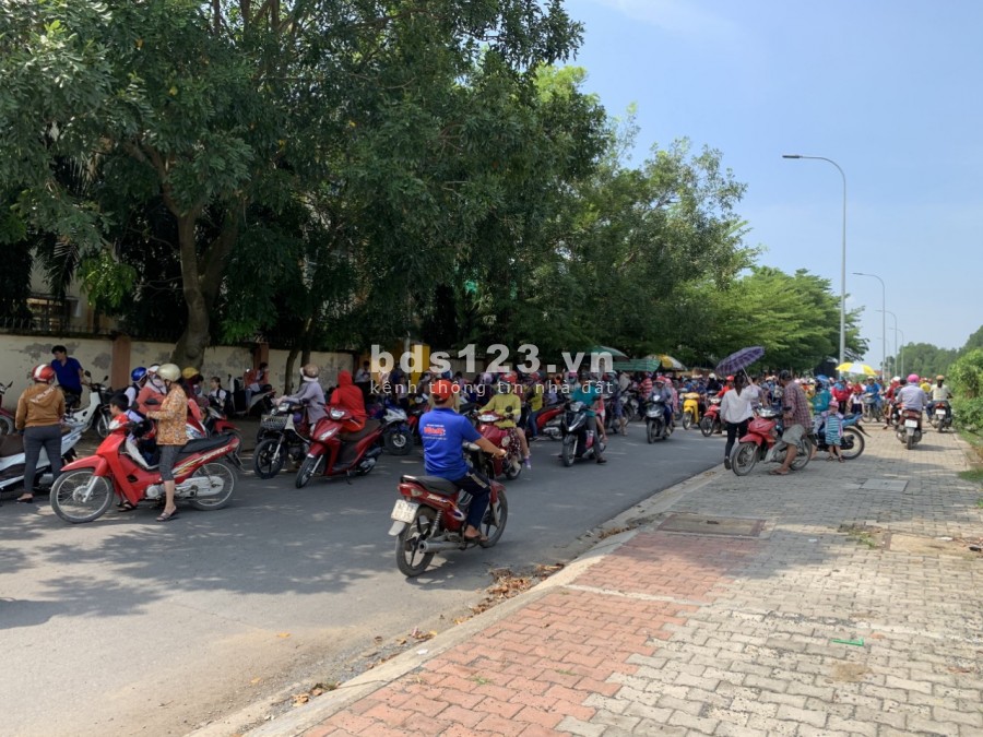 Bán đất xây kho - nhà trọ, sổ riêng, gần KCN Pouyuen 2, 15 triệu/m2