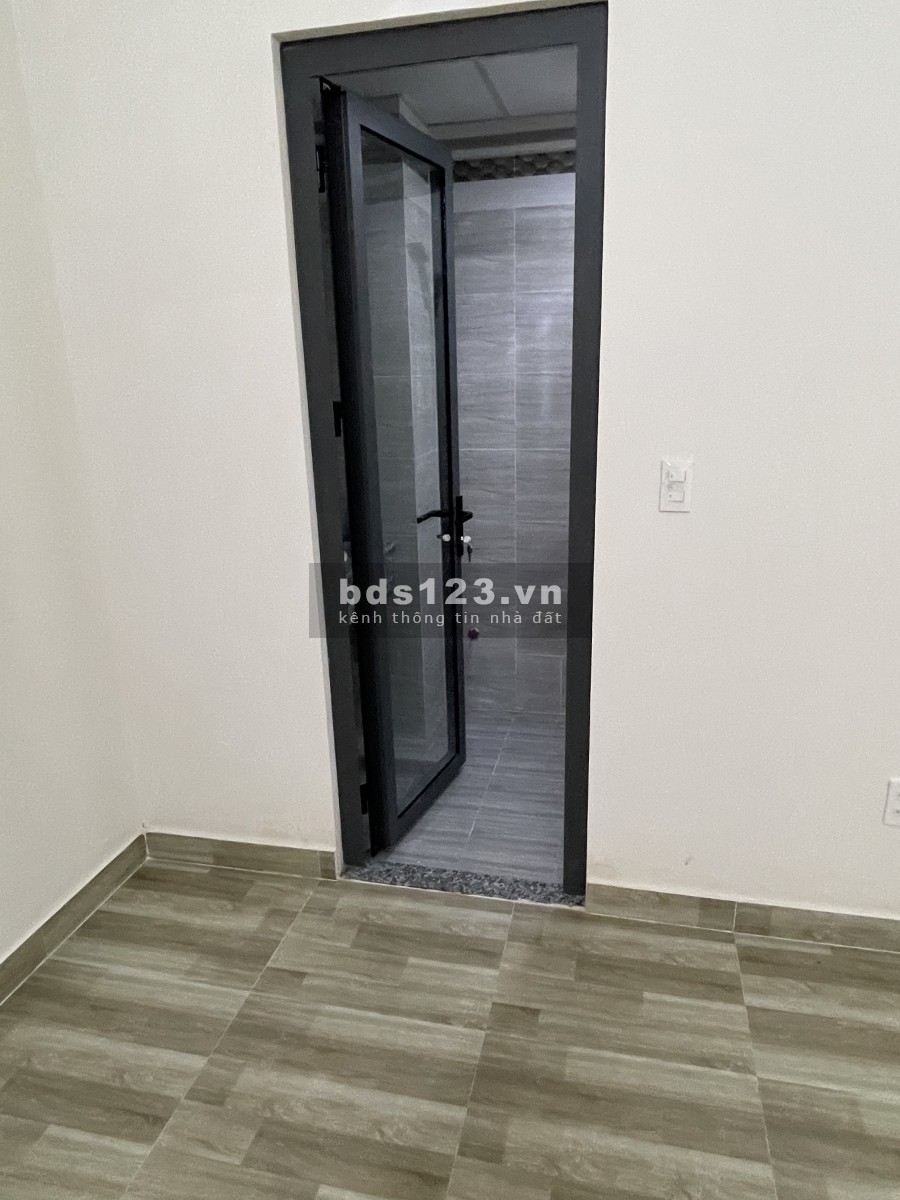 Phòng Căn Hộ Dịch Vụ 25m2 giá rẻ 2 triệu 900 ngàn