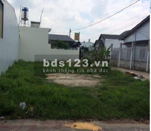 Bán gấp đất Bình Chánh ngay khu dân cư đông đúc DT 5x 20