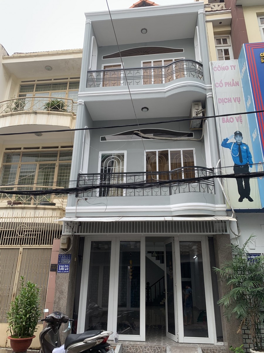 Nhà đẹp HXH 138 Nguyễn Xí 4.2x15, 1T2L giá 8.5 tỷ