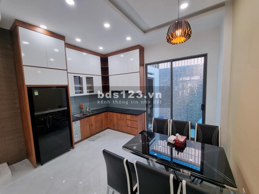 CÒN 1 GIỜ, 50M2*5 Tầng, phân lô, ô tô, nhỉnh 5 Tỷ