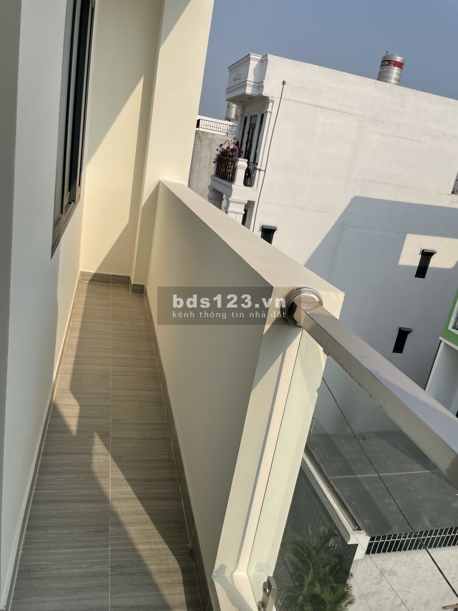 Phòng Căn Hộ Dịch Vụ 25m2 giá rẻ 2 triệu 900 ngàn