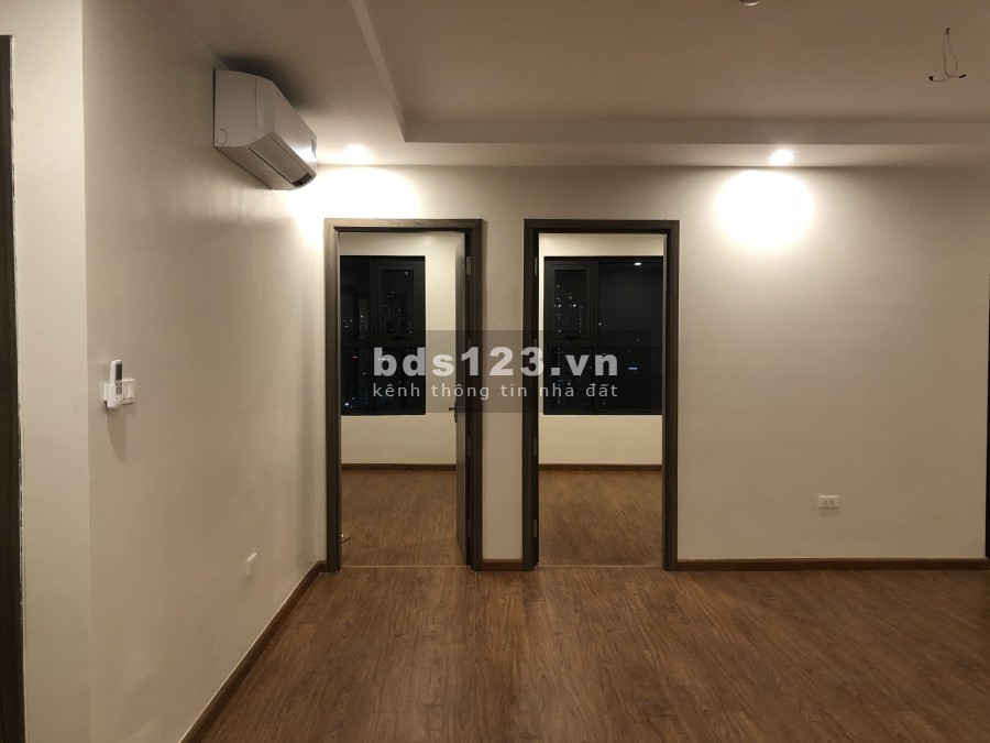 Cho thuê chung cư Tân Hồng Hà 317 Trường Chinh 80m 2PN Thoáng mát đồ cơ bản giá 10tr/th 0988296228