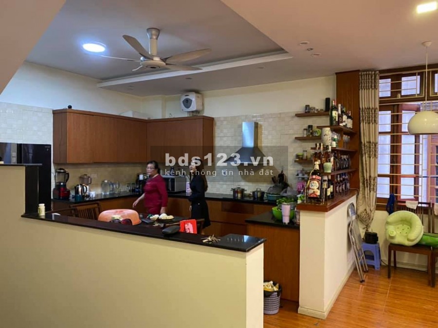 HOA HẬU THANH XUÂN QUẬN – SIÊU HIẾM PHÂN LÔ Ô TÔ TRÁNH.