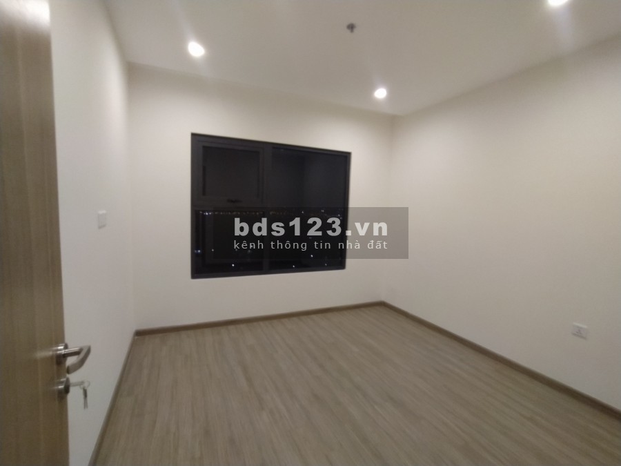 CHỦ KẸT TIỀN CẦN BÁN GẤP CĂN HỘ 3PN 81,5M2 VINHOME GRAND PARK QUẬN 9