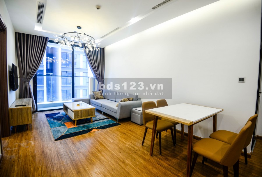 Cho thuê Golden Park – Dương Đình Nghệ mới bàn dao, 2N, FULl, view thoáng, giá chỉ 12tr/th