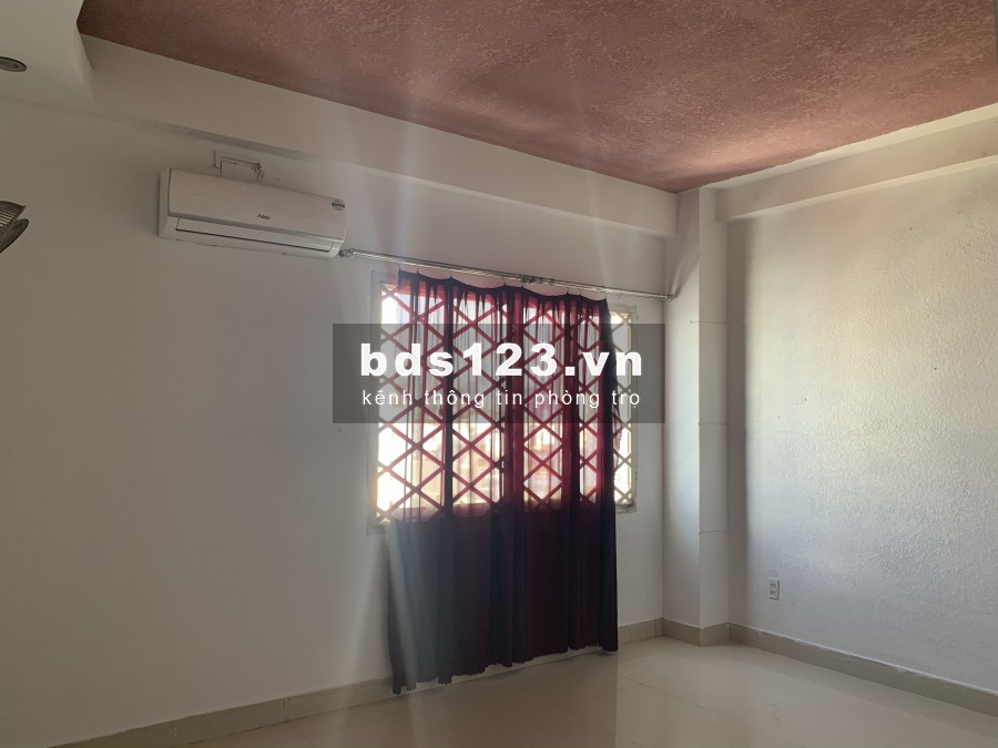 Phòng trọ ngay Bv Gia Định Bình Thạnh 2tr7/th