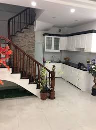 Phân lô Hoàng Quốc Việt, 50m2, MT5m, mới, đẹp, 5 Tầng, Giá 9.6 tỷ