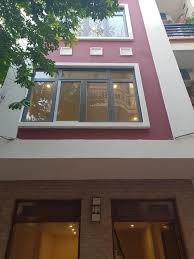 Phân lô Hoàng Quốc Việt, 50m2, MT5m, mới, đẹp, 5 Tầng, Giá 9.6 tỷ