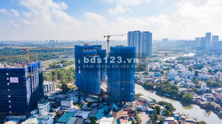 SANG NHƯỢNG CĂN HỘ D’LUSSO GIÁ TỐT. CHỈ TỪ 49TR/M2. LIÊN HỆ 0912598058.
