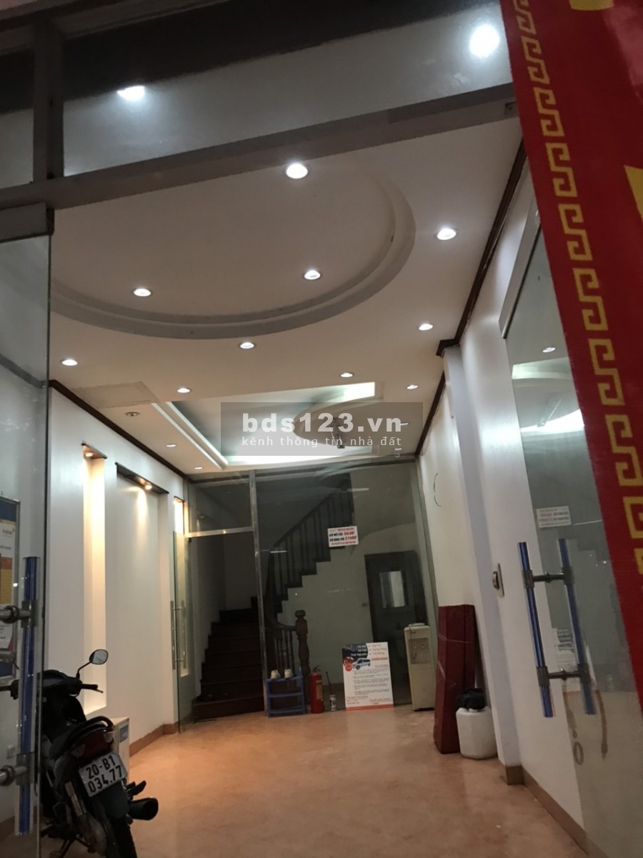 Cần bán nhà Nguyễn Khang, ngõ thông, 5 tầng, 46m2 giá 4,3 tỷ