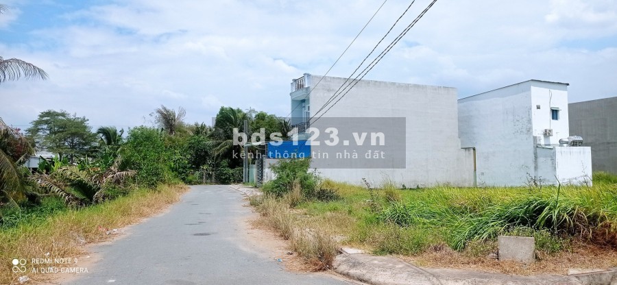 Chỉ còn 1 lô góc khu đô thị Nhà Xinh Home Garden MT Đinh Đức Thiện dt 100 m2, chiết khấu 1 cây vàng