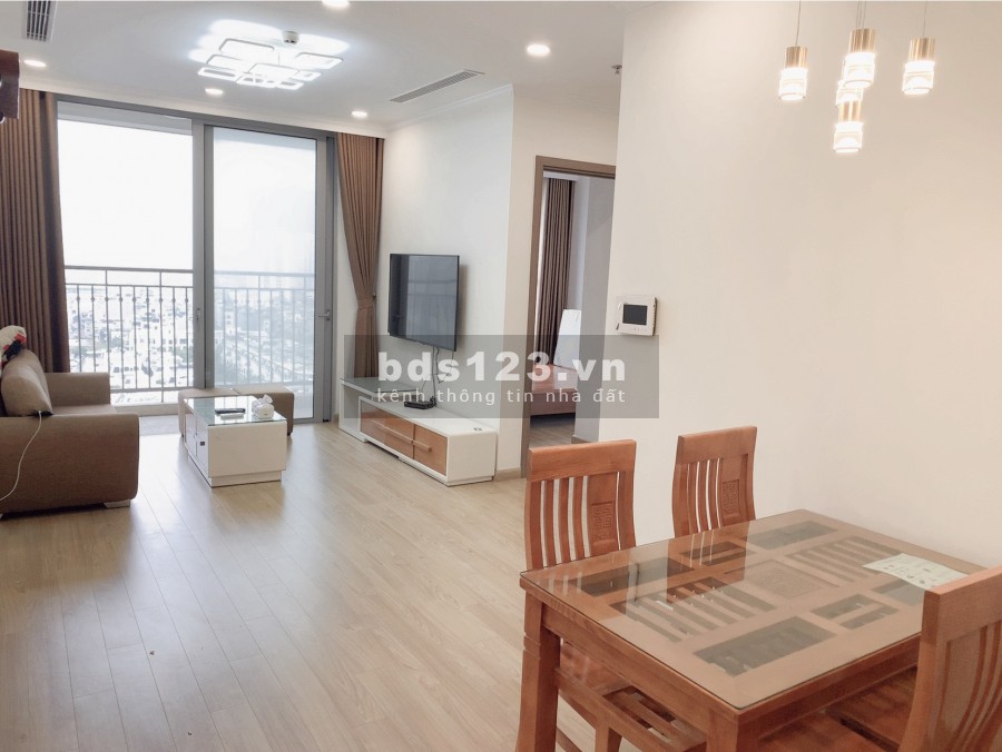Vinhomes gardenia căn view hồ bơi 84m2 full nội thất đẹp giá 16tr/tháng.lh0974310600