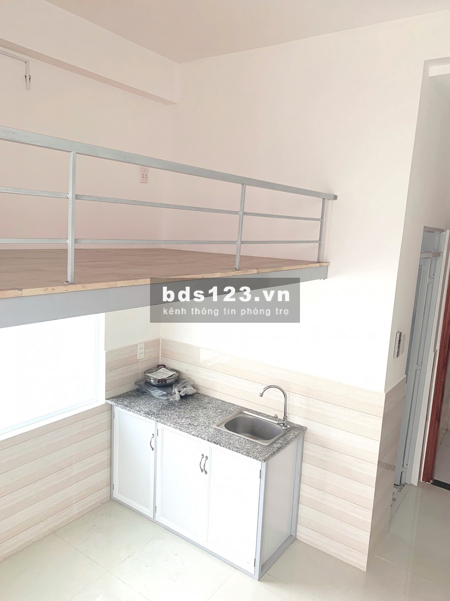 CĂN HỘ DỊCH VỤ MỚI 100%, CÓ THANG MÁY, MÁY GIẶT MÁY SẤY, BẢO VỆ 24/7