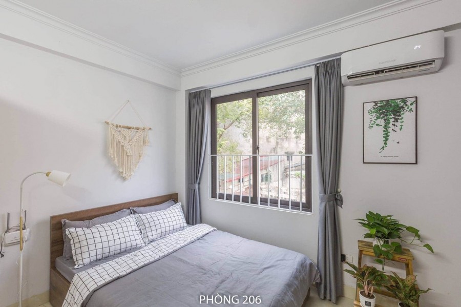 Bán CCMN Phố Lê Thanh Nghị 120m2 giá 18.x tỷ, Có 28 phòng khép kín thang máy
