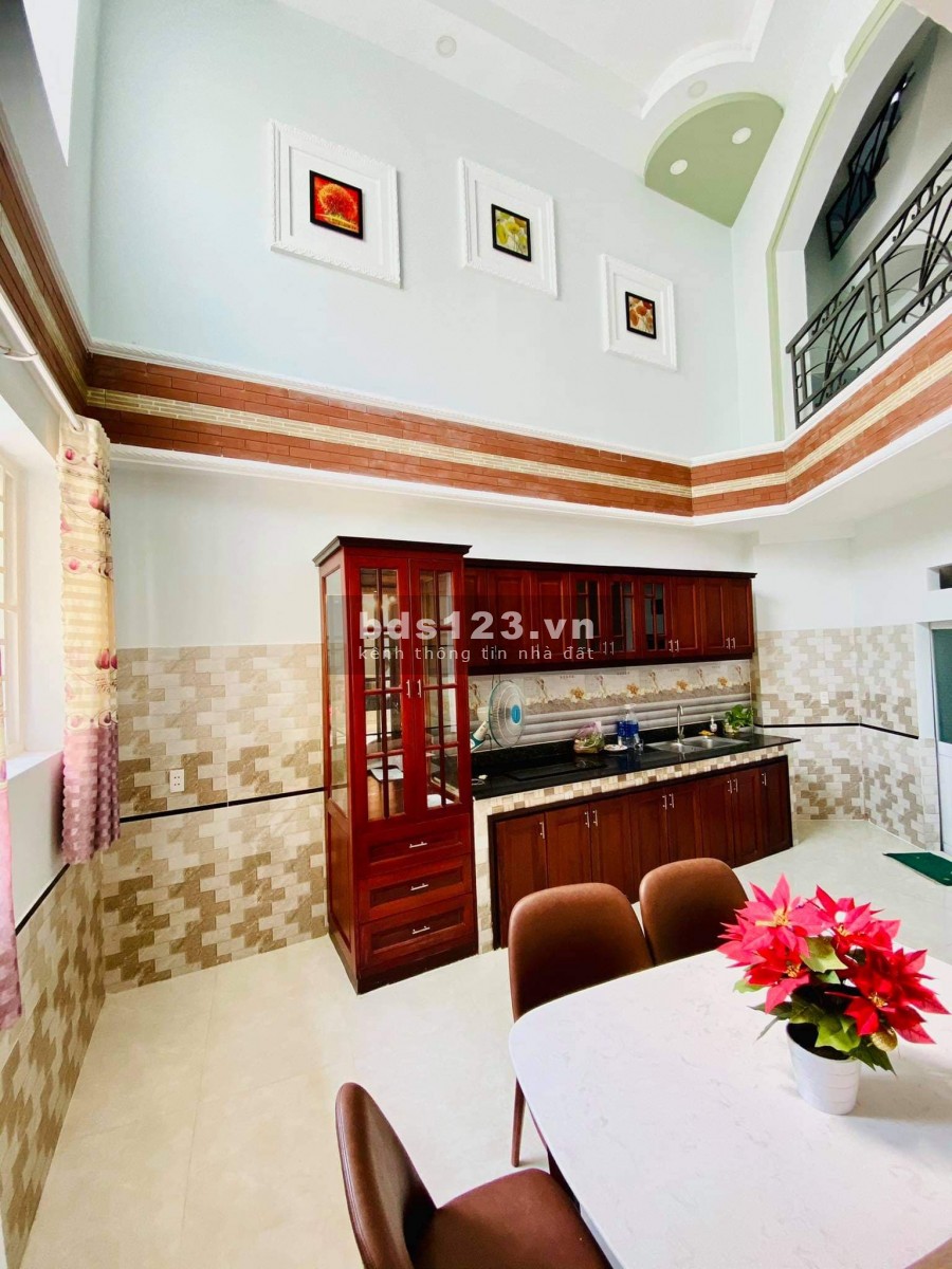 Bán nhà Phan Văn Trị, Bình Thạnh, 50m2, giá 5 tỷ 750