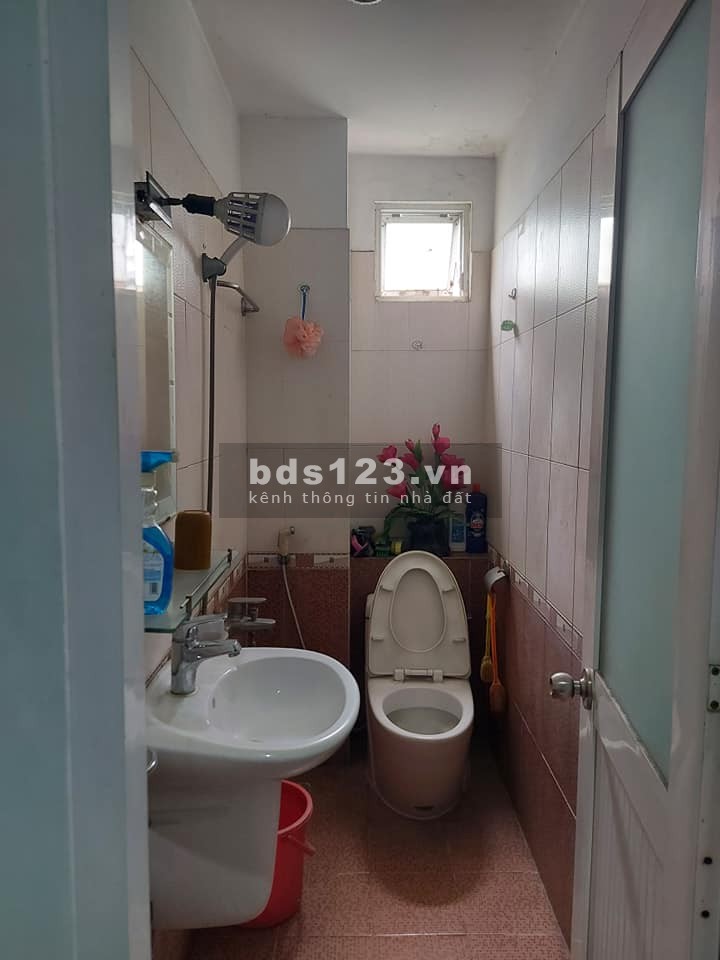 (Gò Vấp)Bán nhà mặt tiền, Nguyễn Thái Sơn, 3 tầng, dt 65m2, 10.3 tỷ