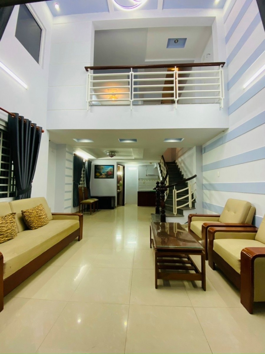 SIÊU PHẨM NHÀ PHƯỜNG 7 QUẬN BÌNH THẠNH, NHÀ ĐẸP, 230M VUÔNG GIÁ 7 TỶ, SIÊU HIẾM